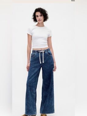 GAP Mid Rise Baggy Pull On Jeans Washed Blue size small